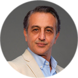 Ruhi Sarı als Serhat