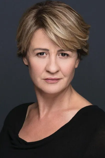 Hülya Gülşen as Şükran Koraslan