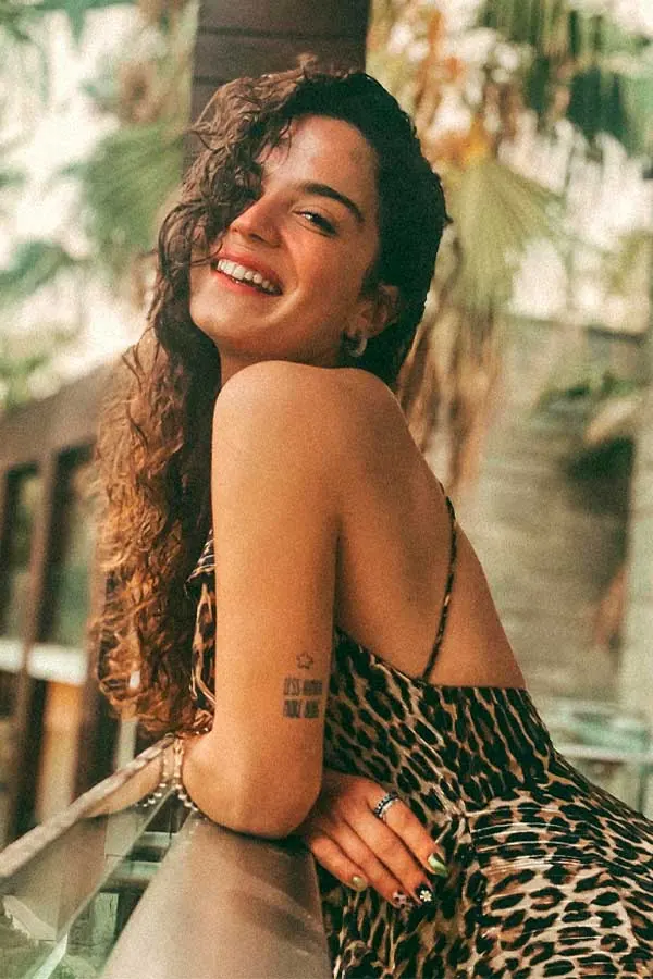 Aslı Bekiroğlu - Photo Gallery