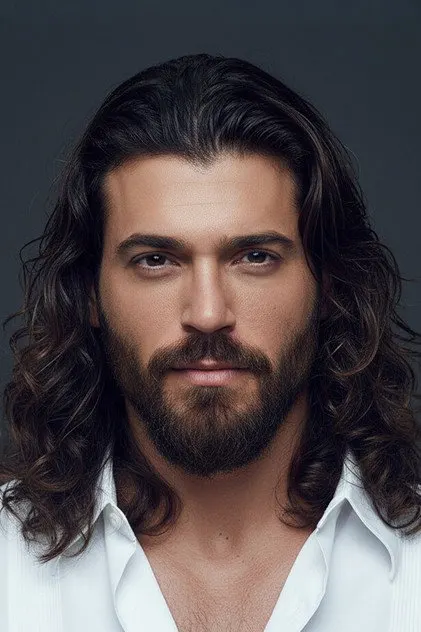 Can Yaman como Can Divit