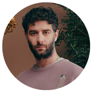 Yavuz Karaduman como Cankat Aydos