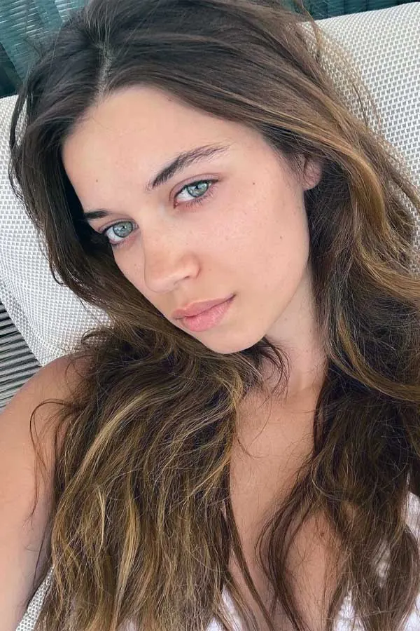 AFRA SARAÇOĞLU