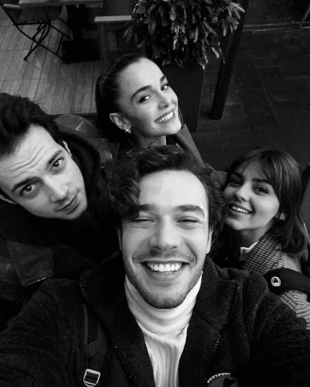 Le post d'adieu de la série Darmaduman d'Aytaç Şaşmaz a bouleversé ses fans!