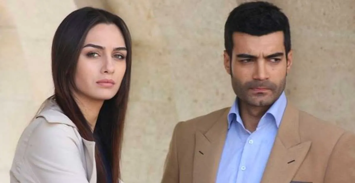 Yer Gök Aşk series, in which Birce Akalay took part, was broadcast on FOX between 2010-2013.