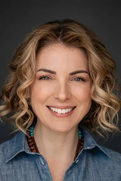 Özge Özberk dans le rôle de Rüçhan Rona