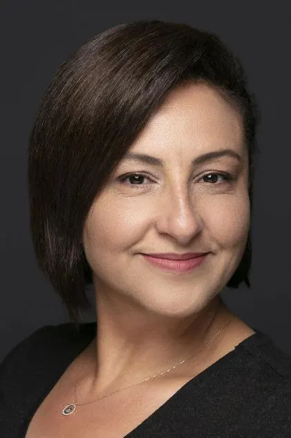 Özlem Tokaslan dans le rôle de Mevkibe Soysal
