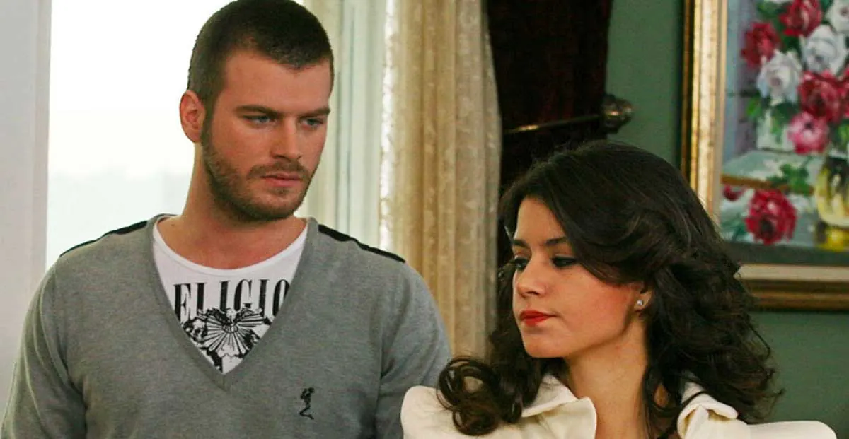 Beren Saat - Kıvanç Tatlıtuğ