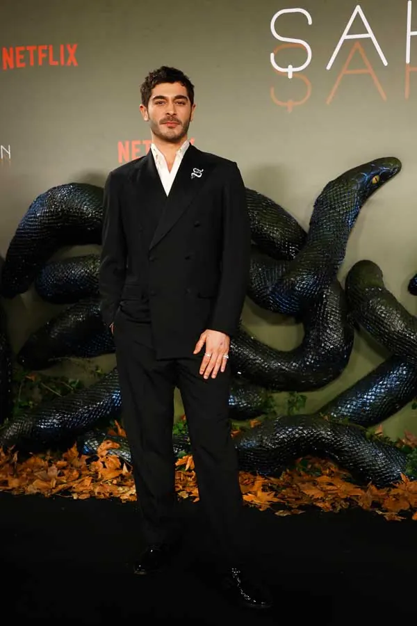 Burak Deniz - Şahmaran