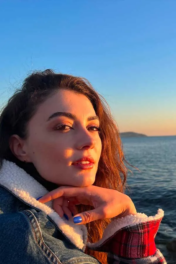 Burcu Özberk Photo Gallery