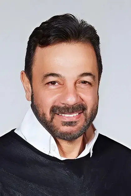 Kerem Alışık como Yıldırım