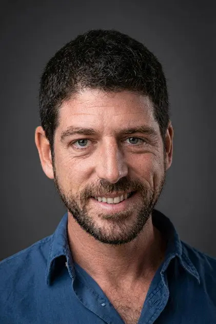 Cemal Hünal în rolul Kemal