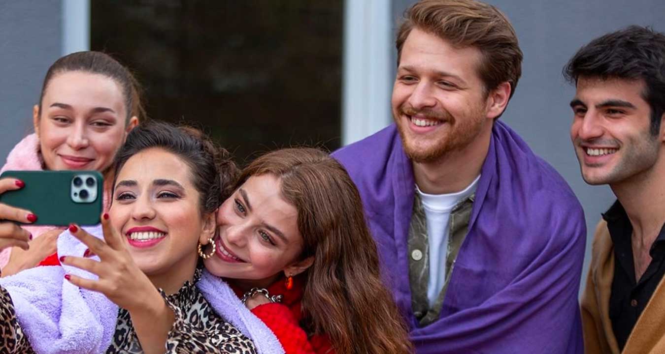 La serie Seversin intrattiene il pubblico con i suoi piacevoli filmati dietro le quinte