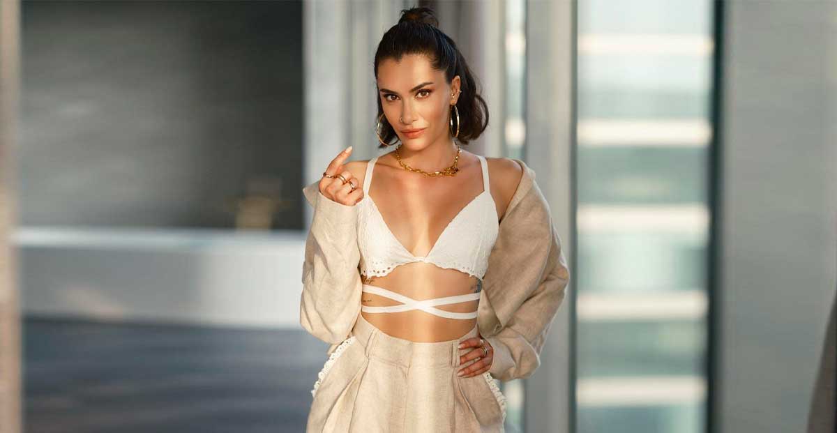 Hande Doğandemir became the lead actress of Yeni İstanbul series!