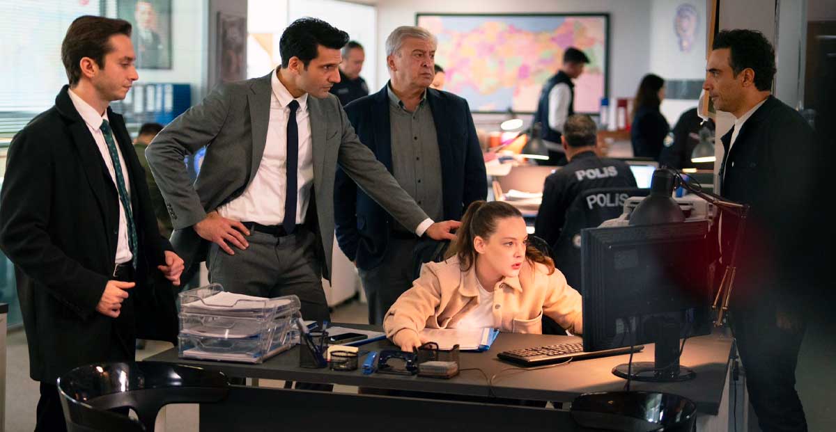 Prosecutor Ilgaz faces the organized crime gang in the Yargı series episode 76!