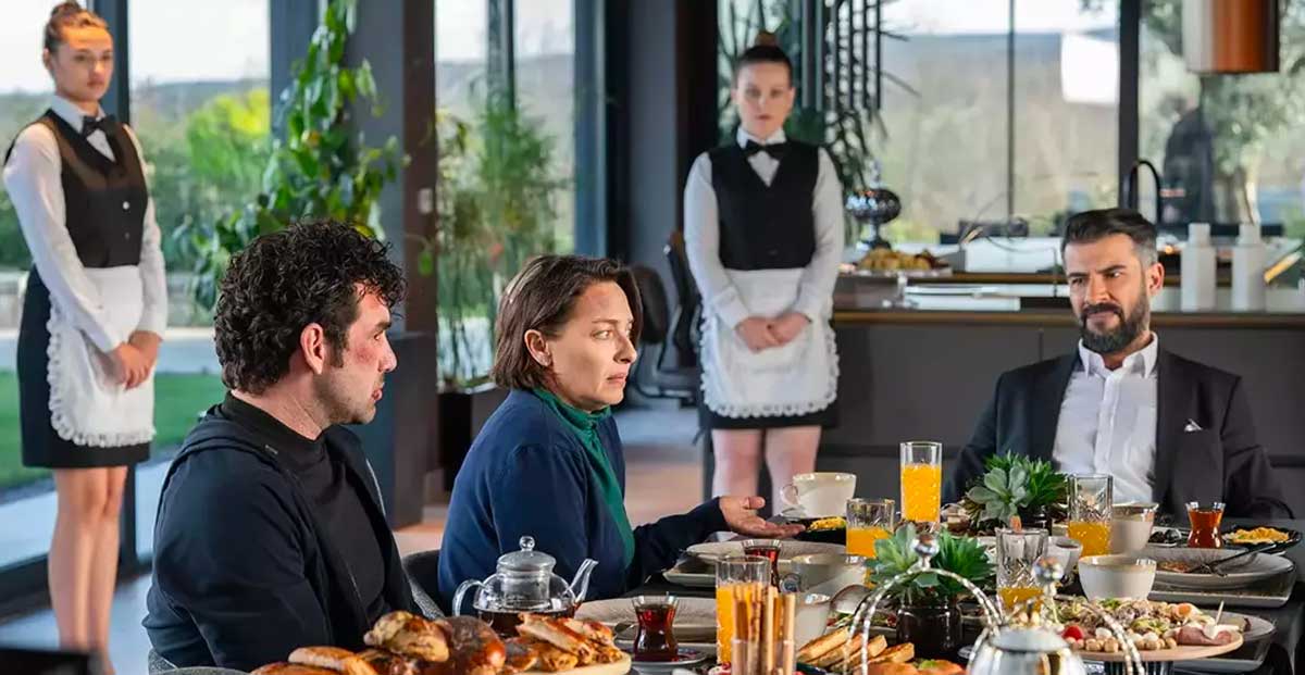 Rüzgar Aksoy, que trouxe emoção à série de TV Kirli Sepeti, está deixando o projeto!