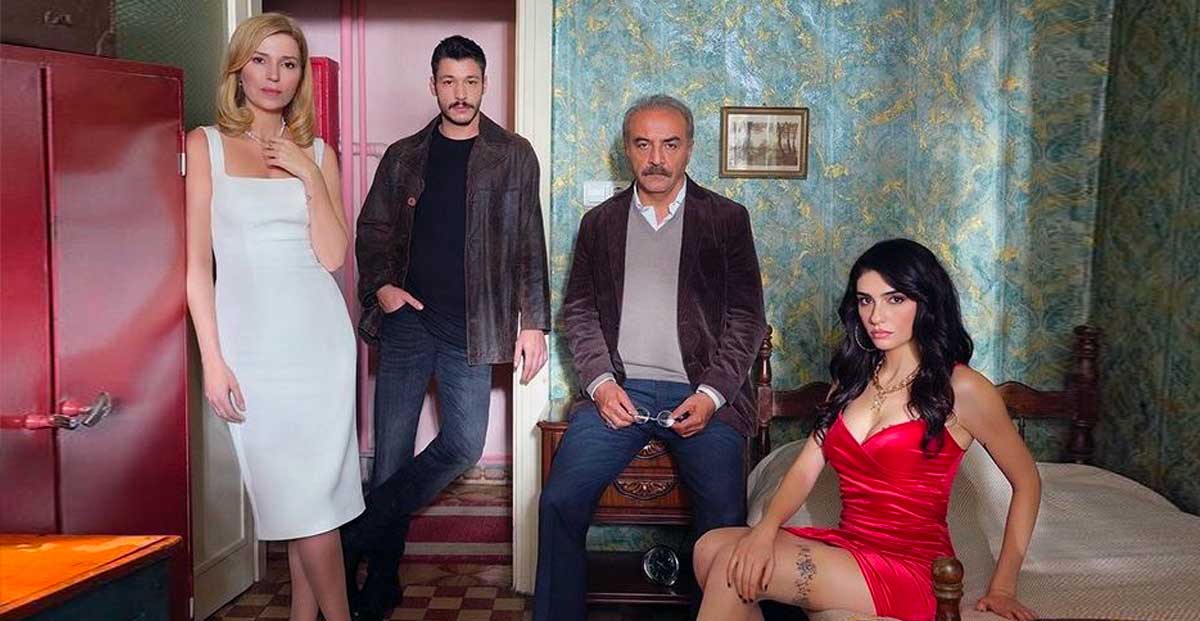 Yılmaz Erdoğan raises expectations with his new series İnci Taneleri!