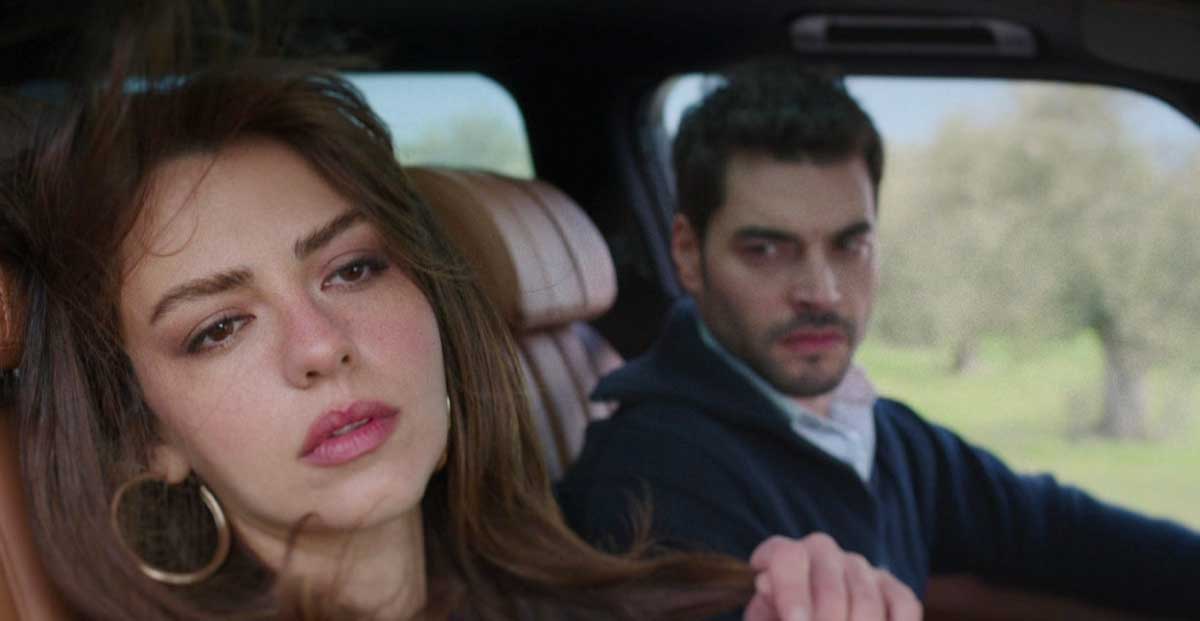 ¡La serie de Yaban Çiçekleri, que llegó temprano a la final, sorprendió a los fanáticos de Akın Akınözü!