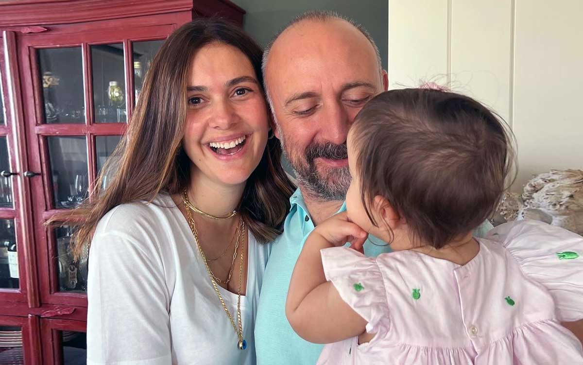 Bergüzar Korel and Halit Ergenç returned to Istanbul this year!