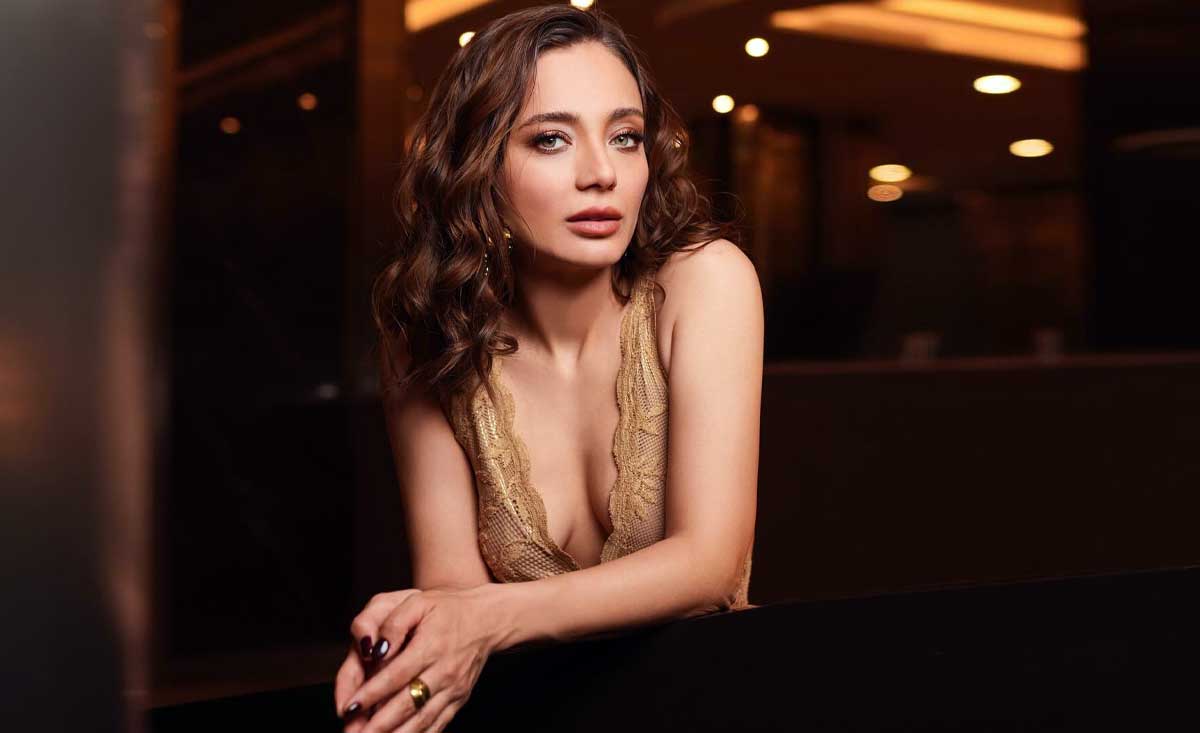 Ertan Saban's partner in Kötü Kan is Damla Sönmez!