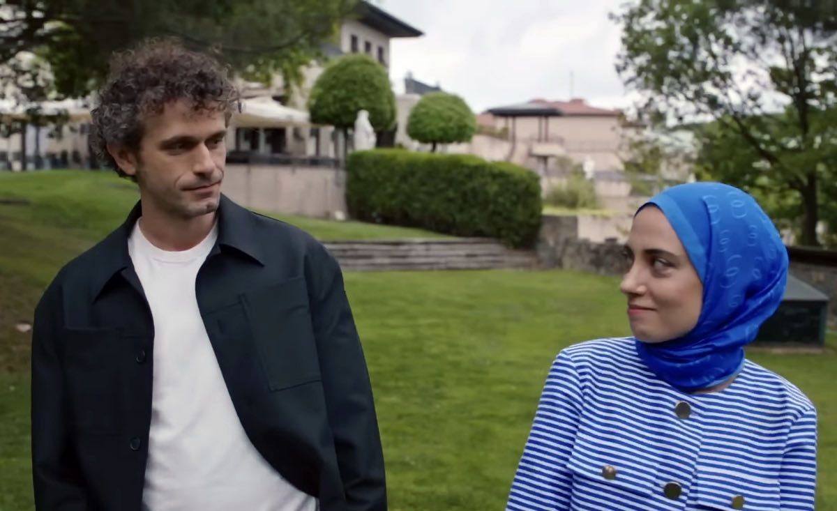 Why did Yigit Kirazcı leave Kızılcık Şerbeti series?