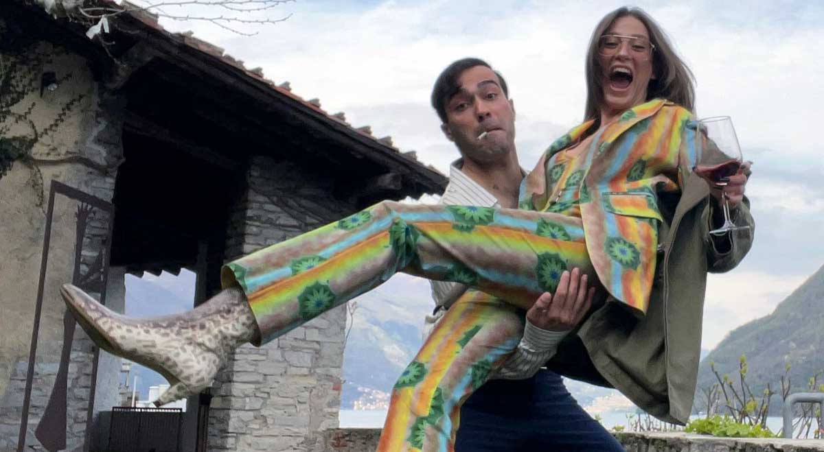 ¡El amor de Serenay Sarıkaya con su amante Mert Demir continúa a todo vapor!