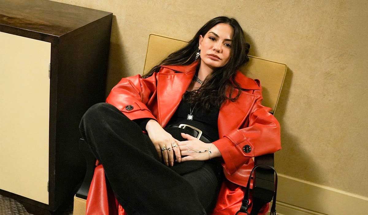 Demet Özdemir wird in Eşref Rüya eine Romanze entfachen!